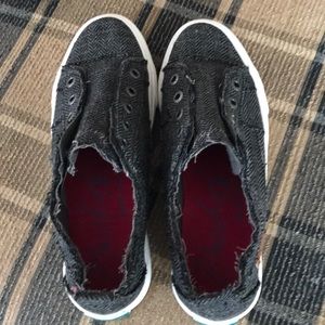 Blowfish unlaced distressed herringbone shoes